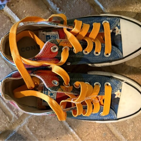 Converse Sneakers with Orange Laces - Picture 2 of 6